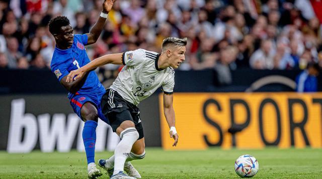 近年来在战 近年来在战